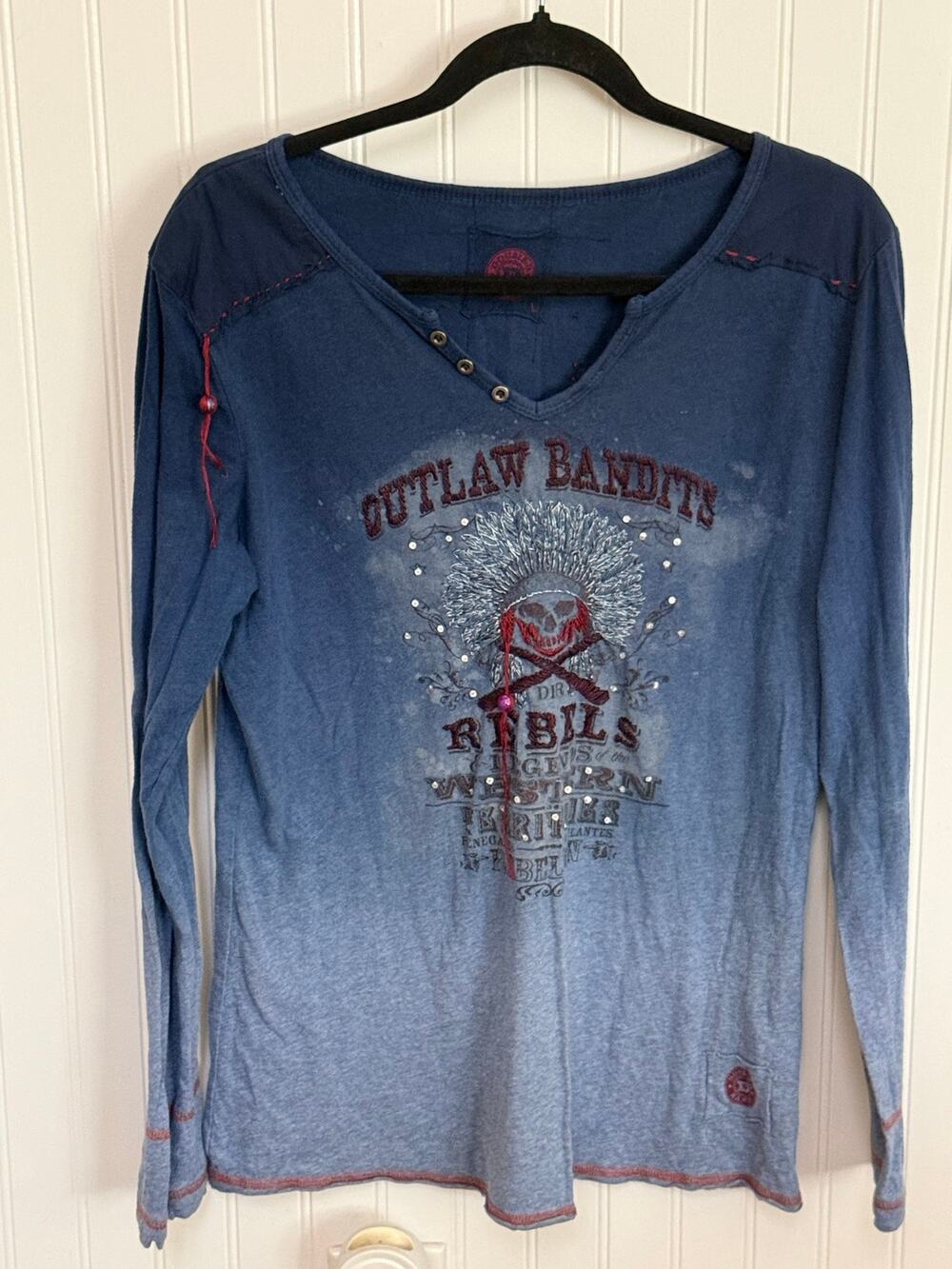 Double D Ranchwear long sleeve top shirt  "Outlaw Bandits"skull embroidered